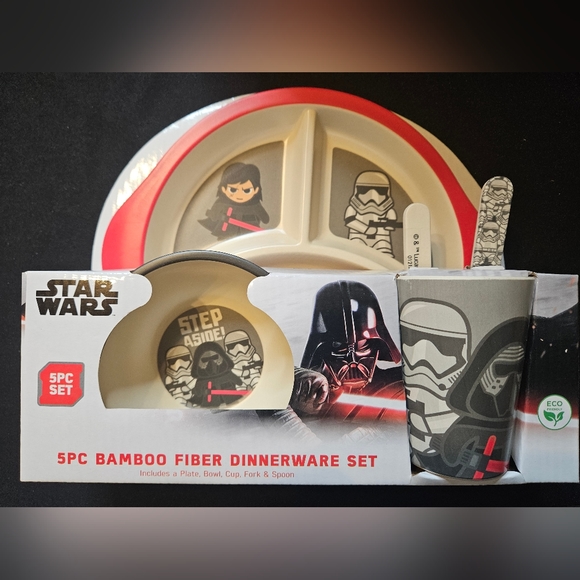 Star Wars Kylo Ren Dinnerware Set Bamboo Fiber 5 pc Kids Plate - Picture 1 of 5